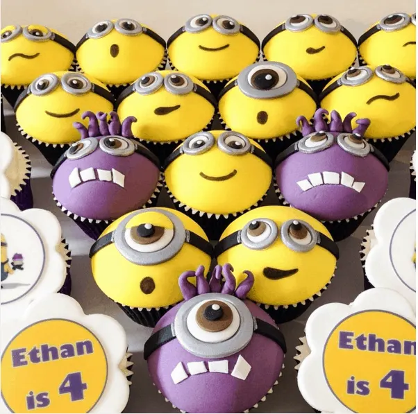 Minions Birthday Cupcakes