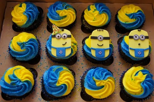 Minions Cupcakes Despicable Me by Cake in a Cup NY