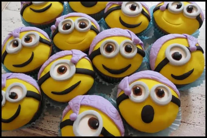 Nightcap Minions Cupcakes
