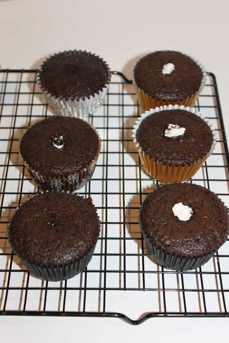 Baileys Cupcakes creme filled