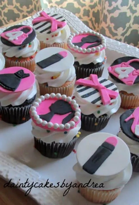 Fondant Barbie Glam Cupcakes