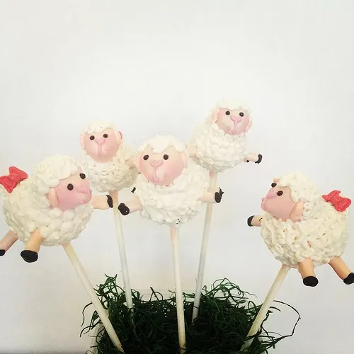 Sheep Cake Pops