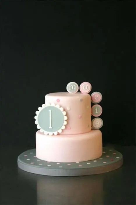 Simple 1st Birthday Cake