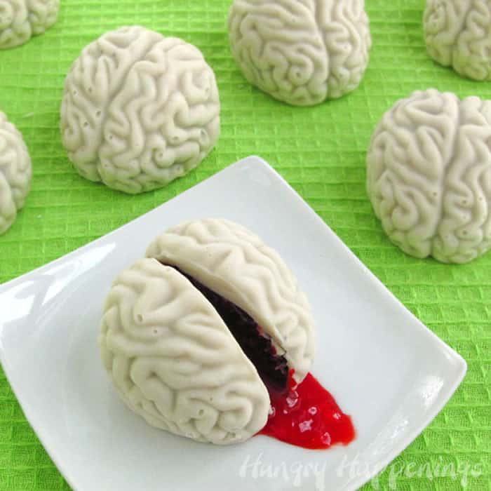 Cake-Ball-Brains-for-Halloween