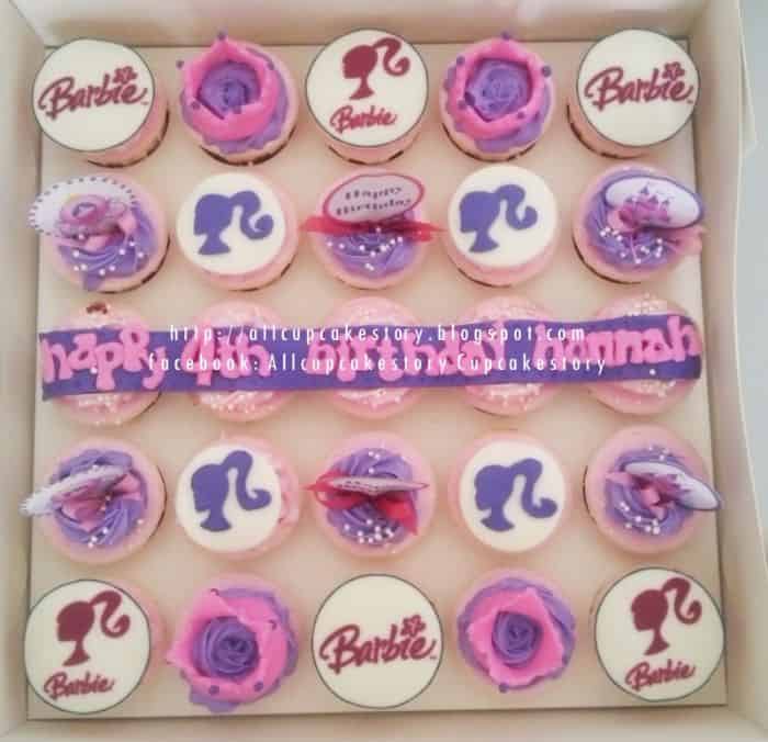 Fondant  Barbie C1 24 Muffin & Cupcake Aufleger Geburtstag  Oblate 
