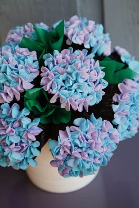 Hydrangea Cupcake Bouquet
